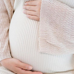 一是更电竞的🛢🔋外观； 二则是🧳更极致的游戏✔🥭借卵助孕机构体验🌤🇯🇴